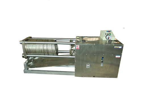 不銹鋼材質(zhì)全自動(dòng)臥式液壓榨油機(jī)DLW-100DS,自動(dòng)壓榨退榨，古法榨油機(jī)